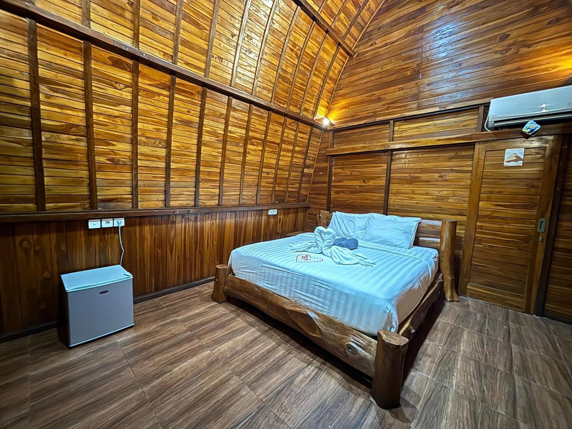Ringsun Homestay Uluwatu Бадунг Экстерьер фото